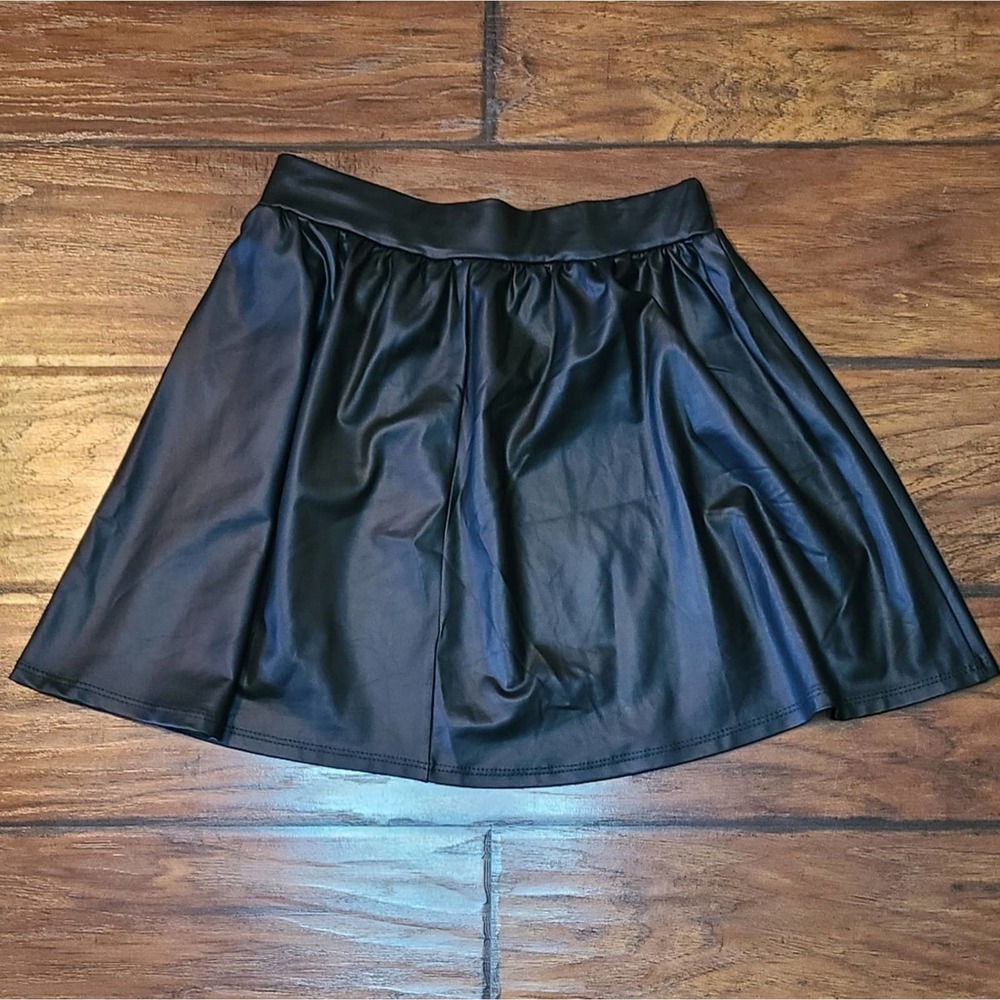 Wet Seal Black Faux Leather Midi Skirt
